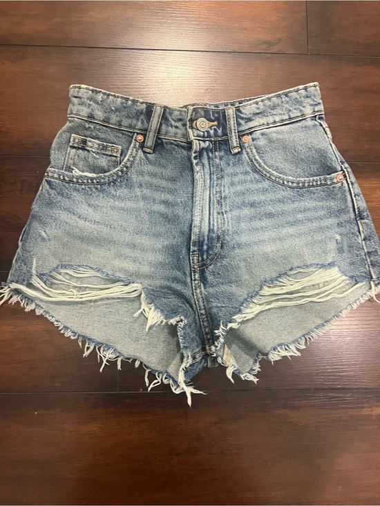 Zara Pants - Zara Light Blue Distressed High-Rise Jean Shorts